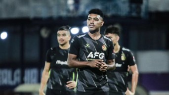 Persik Kediri Relakan Jeam Kelly Sroyer ke PSBS Biak, Berapa Tebusannya?