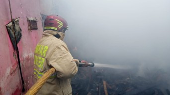 Rumah Terbakar di Jember, 1 Penghuni Terpanggang