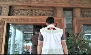 KPK Tetapkan 21 Tersangka Korupsi Dana Hibah di Jatim, Ini Hasil Penggeledahan