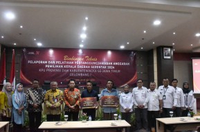 KPU Jatim Serahkan Santunan Pantarlih Kabupaten Malang yang Meninggal Dunia