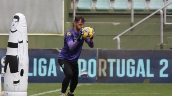 Profil Kiper Baru Persik Kediri Leo Navacchio, Gantikan Dikri Yusron