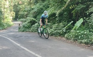 Para Pembalap International Tour de Banyuwangi Ijen Mulai Jajal Track