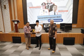 Pemkab Trenggalek dan UINSA Surabaya Teken Kerja Sama Program Zero Carbon Emission