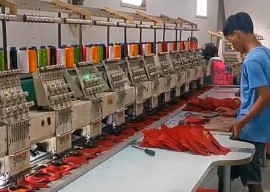 Perajin Kampung Topi Gedangan Sidoarjo Kebanjiran Pesanan