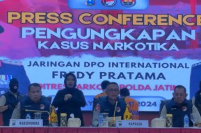 Polda Jatim Bongkar Sindikat Narkoba Jaringan DPO Internasional Fredy Pratama