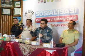 Mas Dhito Siapkan Skema Pemberantasan Rokok Ilegal Via Online