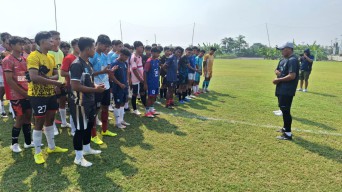 Seleksi Ketat Pemain Muda Lokal Persela Lamongan, Peserta Langsung Berguguran