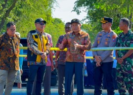 Plt Bupati Tinjau Jembatan Kedungpeluk Sidoarjo yang Ambruk, Solusinya?