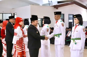 Kukuhkan Paskibraka Jember 2024, Bupati Hendy Berpesan Jaga Merah Putih