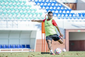 Persebaya Lawan Barito Putera di GBT Nanti Malam, Ini Janji Ardi Idrus