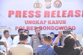 Warga Bondowoso Ditangkap atas Kepemilikan Senpi Ilegal, Revolver Buatan USA