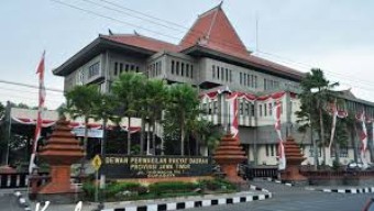 Dugaan Korupsi Dana Hibah DPRD Jatim, Kades di Tulungagung Dicekal KPK