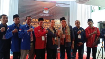 Daftar Pilbup Probolinggo 2024, Zulmi - Rasit Minta KPU Netral