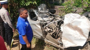 Mobil Avanza Tertabrak Kereta Api Barang di Tulungagung, Sopir Tewas