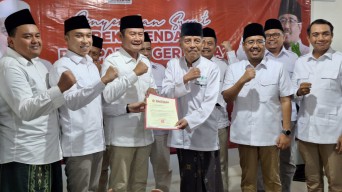 Gerindra Serahkan Rekom Pak Yes-Dirham di PP Sunan Drajat Lamongan
