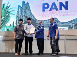 PAN Pilih Mas Iin-Edy Widodo di Pilbup Sidoarjo 2024, Bye-bye Khulaim!