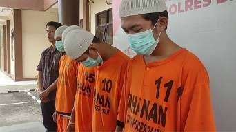 Kenal Lewat Medsos, Gadis 12 Tahun Diperkosa 4 Pria di Blitar usai Pesta Miras