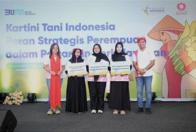 Petrokimia Gresik Dukung Pertanian Berkelanjutan Melalui Program Kartini Tani