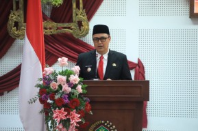 Pj Wali Kota Malang Ajak 45 Anggota DPRD Terpilih Perkuat Sinergitas
