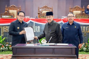 Perubahan APBD Jatim 2024 Disahkan, Berikut Target Pemprov Akhir Tahun Ini