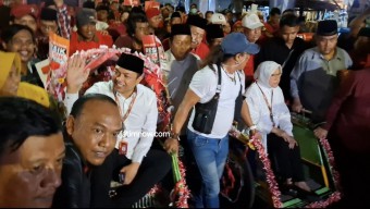 Risma - Gus Hans Daftar Cagub Jatim di KPU, PDIP: Visi-Misi Jawa Timur Bersih