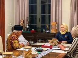 Mantan Bupati Malang Sanusi Temui Ketua NasDem Jatim Lita Machfud Arifin
