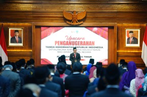 2.244 ASN Pemprov Jatim Dianugerahi Satyalancana Karya Satya