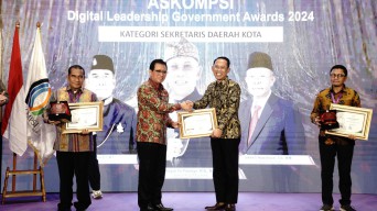Sekda Kota Mojokerto Raih Predikat Terbaik, Pj Ali Kuncoro Sebut Hasil Kolektif