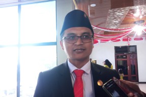 Sendirian Usung Hendy - Gus Firjaun, PDIP Jember Berkoalisi dengan Rakyat