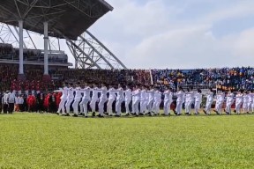 Bupati Jember Puji Aksi Paskibraka, Tetap Melangkah Meski Sepatu Copot