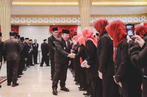 Lantik 165 Pejabat Fungsional, Bupati Jember Hendy: Ikuti Perkembangan Zaman