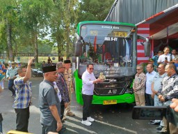 Bus Trans Jatim Koridor V Rute Surabaya - Bangkalan Beroperasi, Tarif Rp5 Ribu