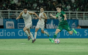 Persebaya Surabaya Ditahan Dewa United, Munster: Kami Kurang Kejam