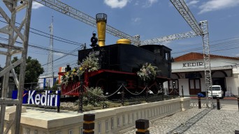 Sejarah Lokomotif C 1140, Monumen Baru di Stasiun Kediri