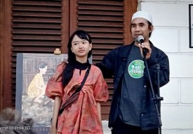 Isabell Roses Gelar Karya Lukisan di Surabaya: Realita Gen Z Jelajahi Lawasan