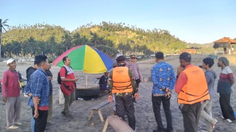 Wisatawan asal Kediri Hilang Terseret Ombak di Tulungagung