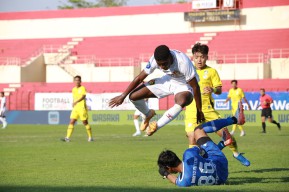 Persebaya Surabaya Naik ke Papan Atas, Persik Kediri Digeser Tim Promosi