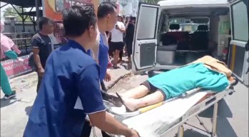 Pelajar Lamongan Tewas Terlindas Ban Belakang Truk, Gegara Salip Kiri
