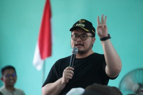 Mas Dhito Naikkan Tunjangan Ketua RT/RW di Kediri, Rp300 Ribu Tanpa Potongan