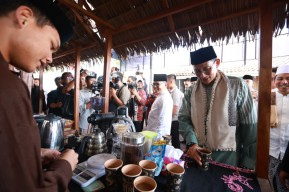 Santri Digitalpreneur di Banyuwangi, Menparekraf: Potensi Ekrafnya Lengkap