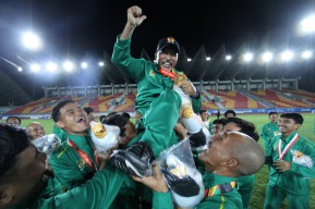 Jatim Raih Medali Emas Sepak Bola PON XXI 2024, Kalahkan Jabar di Final