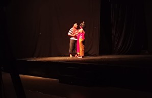 Cabup Jember Hendy Terpukau Gelaran Teater Mahasiswa Unej di Gedung Soetardjo