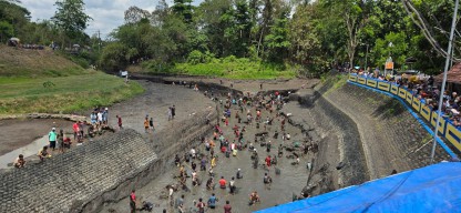 Bendungan-bendungan Besar di Banyuwangi Dikeringkan, Lho?
