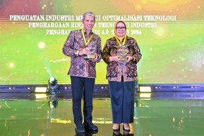 Terapkan Teknologi Berbasis Industry, SIG Raih 2 Penghargaan INDI 4.0 - 2024