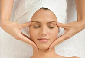 Cara Sederhana Merawat Kulit saat Suhu Udara Ekstra Hot
