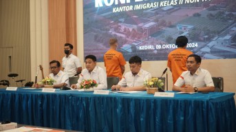 Imigrasi Kediri Tindak WNA asal Belanda dan Filipina, Langgar Izin Tinggal