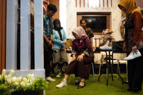 Pemkab Kediri Angkat Karya Anak Muda di Inacraft 2024