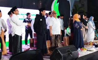 Kunjungi Bangkalan, Khofifah Dapat Dukungan Forbinu dan Sultan Madura