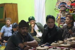 Janji Deny Widyanarko Bawa Persedikab Kediri Naik Kasta