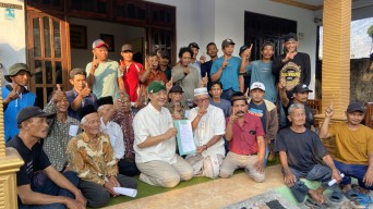 Warga Puji Komitmen Cabup Kediri Deny, Siap Mundur Jika Gagal dalam 2 Tahun